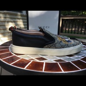 Gucci slip on loafer authentic